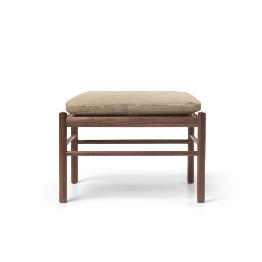 OW149F｜コロニアルフットスツール Terra Leather Campaign