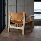 スパニッシュチェア-斜め後ろ向き