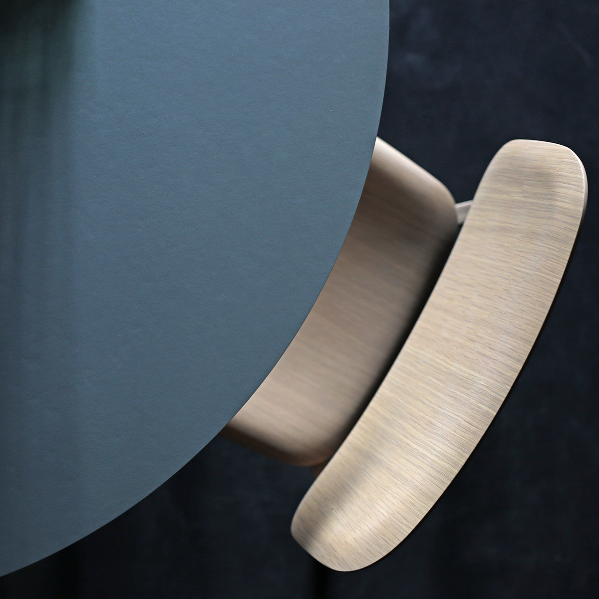 CPH20 グレーリノリウム天板アップ