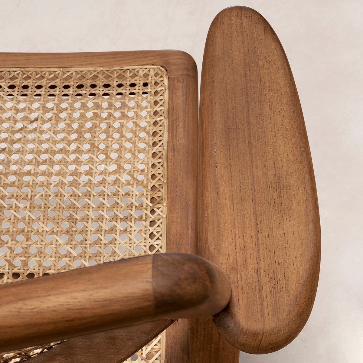 ムンガルイージーアームチェア　ディティール①